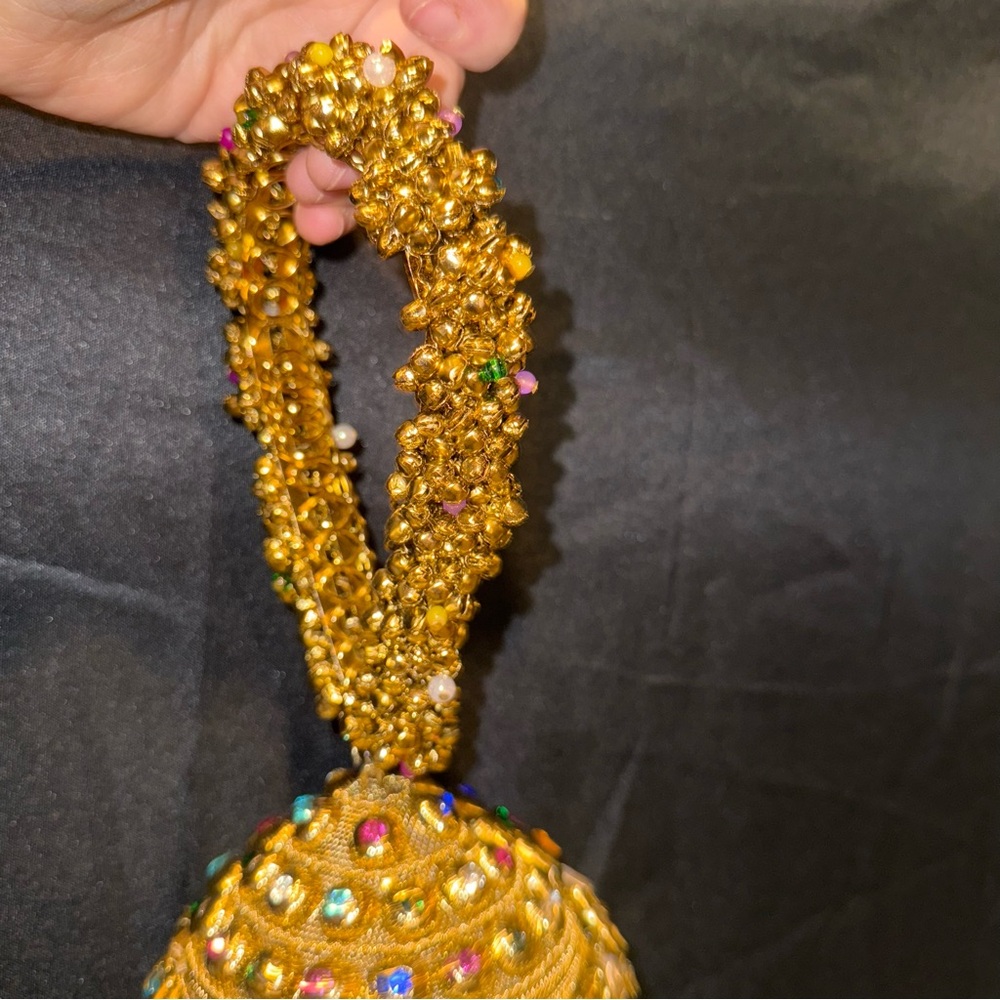 Ramla Bling Bling‎ Moroccan Handmade with Hand-placed Crystals Gold Beaded Bag - Picture 6 of 9